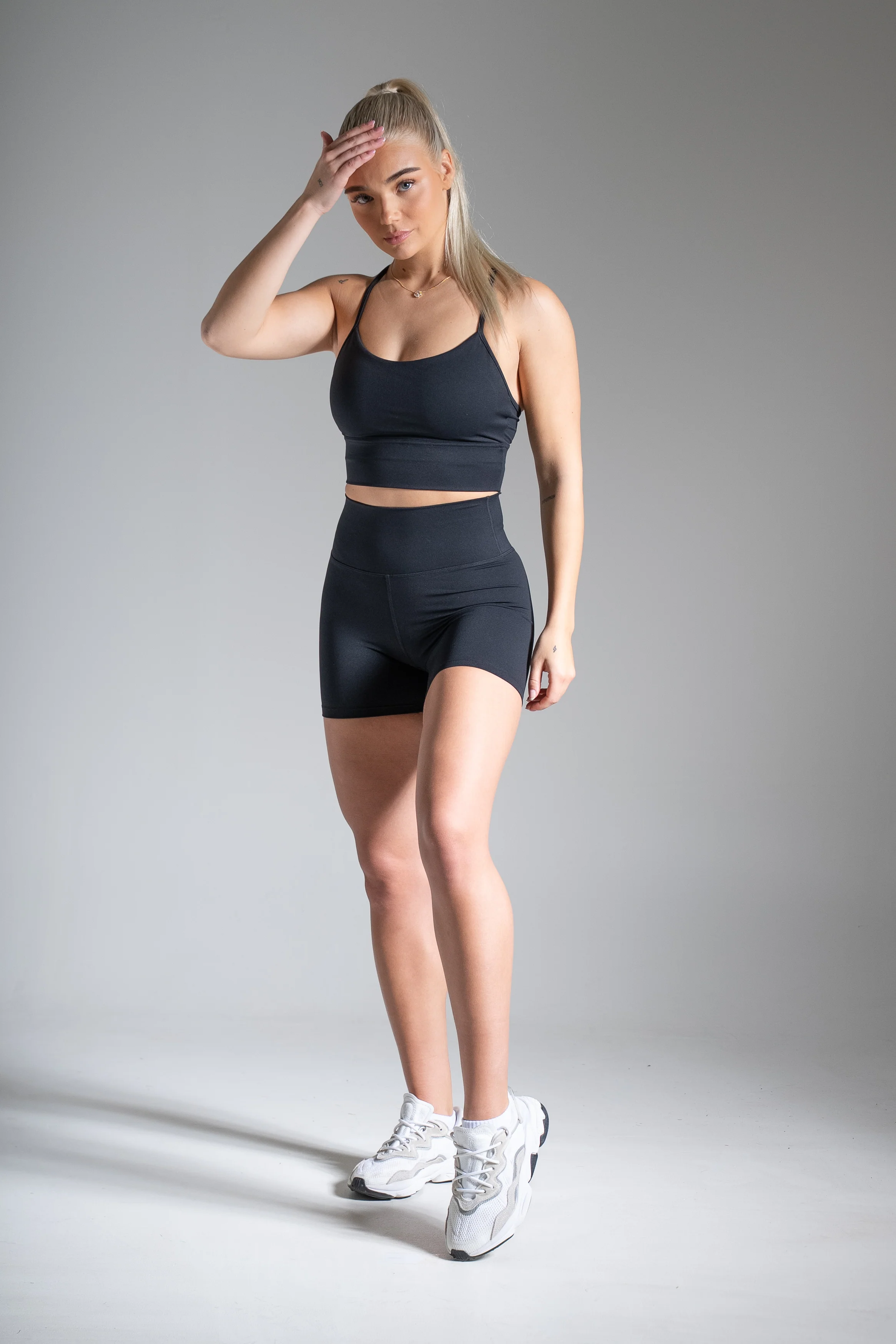 Comfy shortsit musta - Image 2