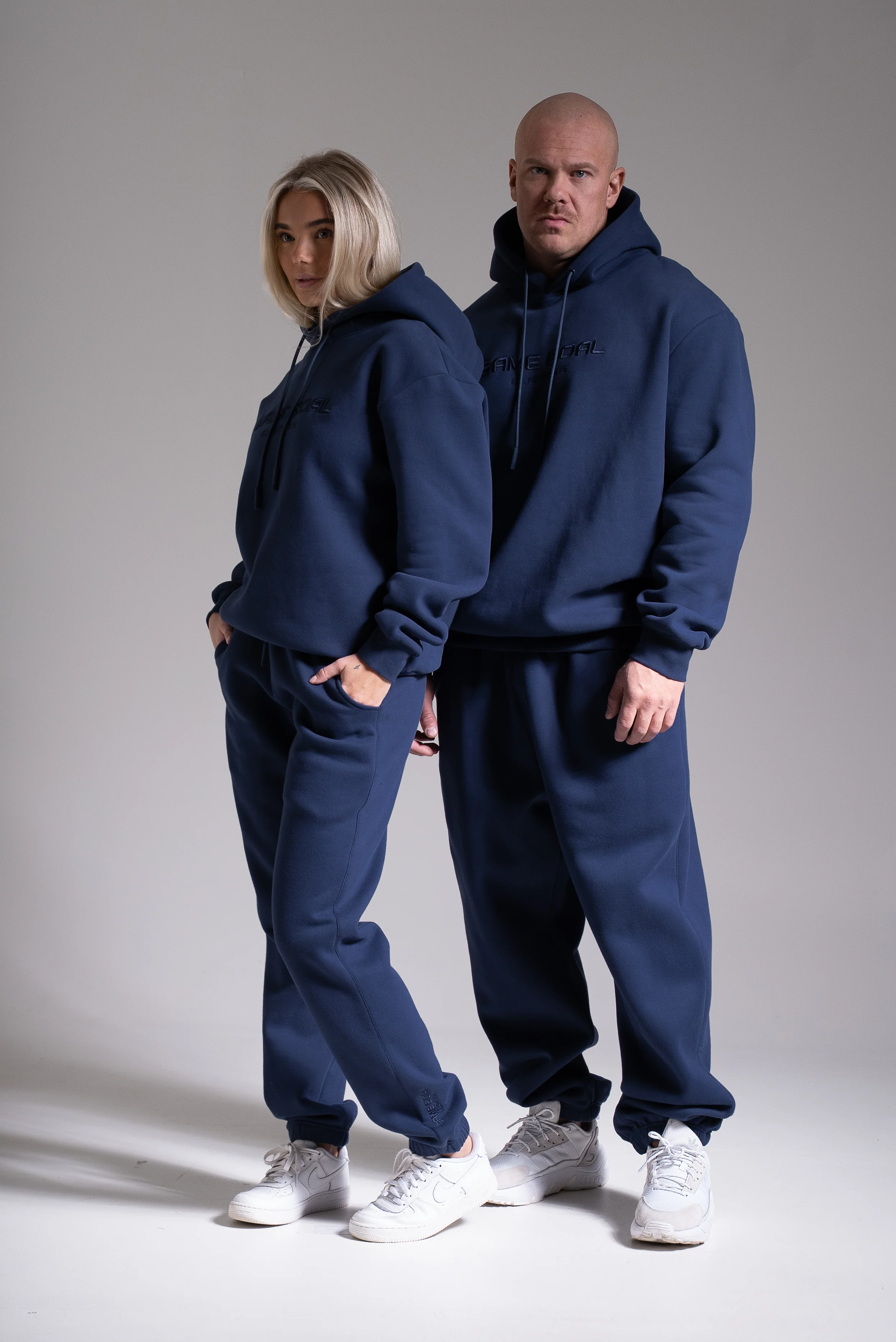 HEAVY oversize huppari tummansininen - Image 2