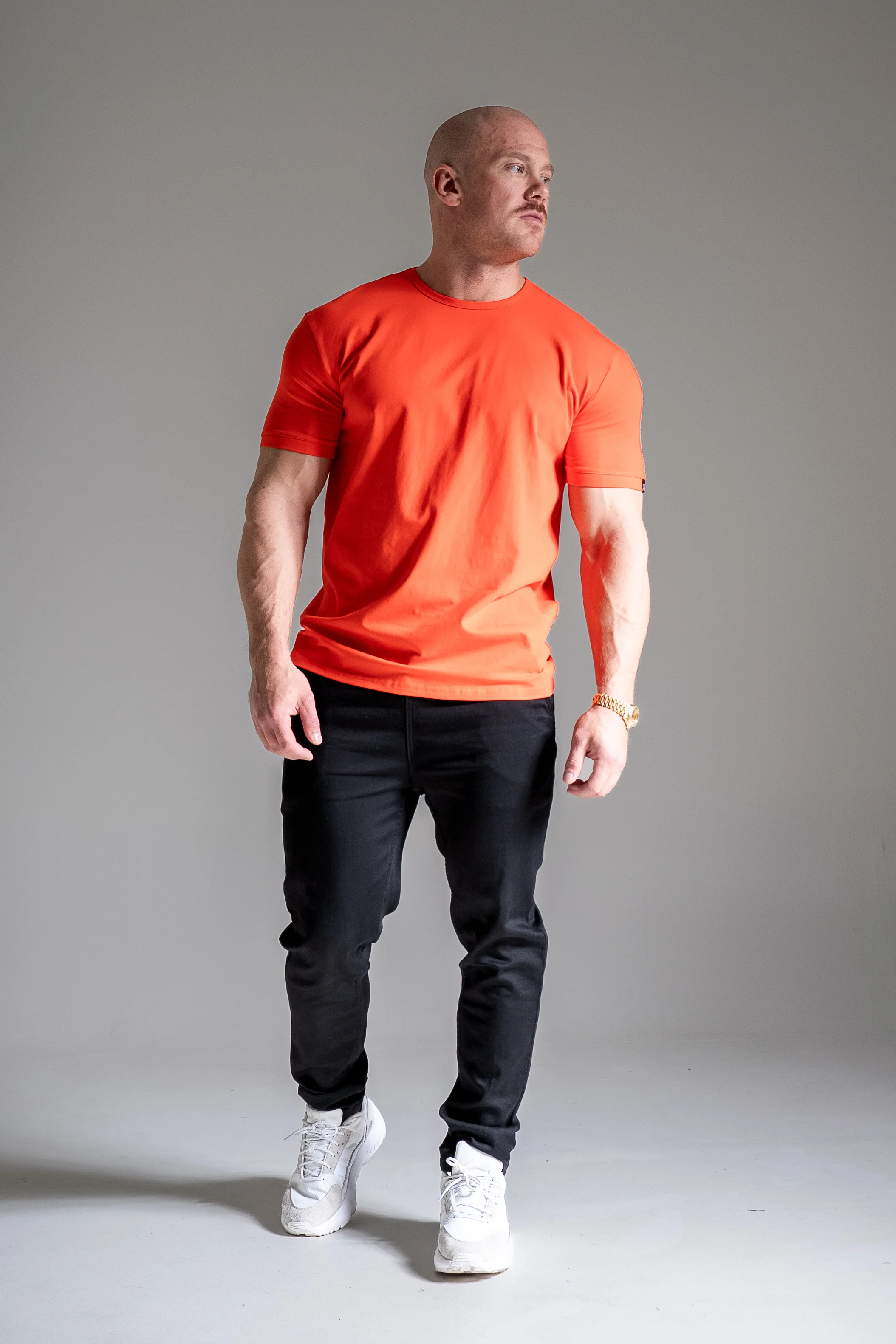 Miesten Basic o-neck t-paita vaalea chili - Image 2