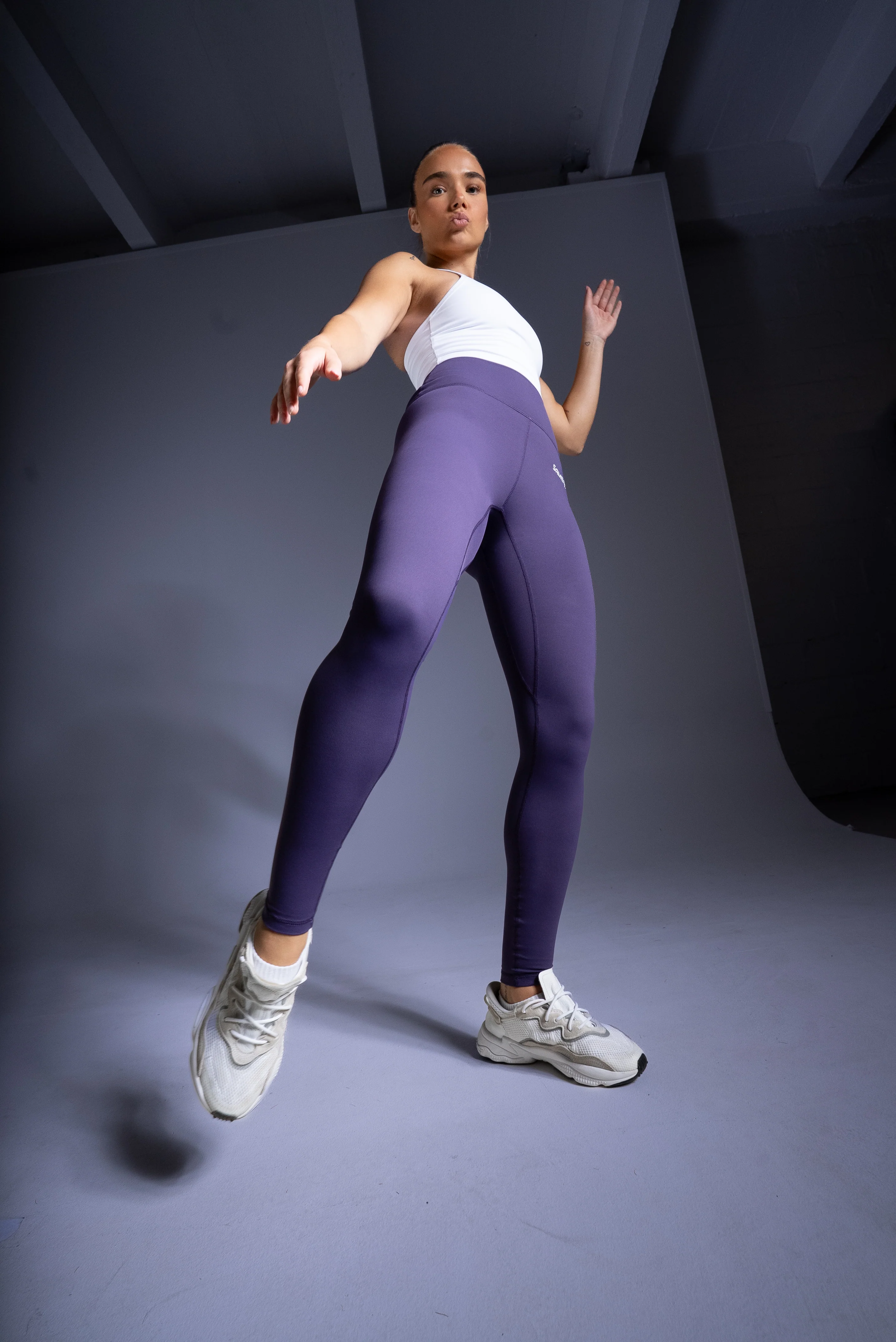 Original trikoo tummanvioletti - Image 5