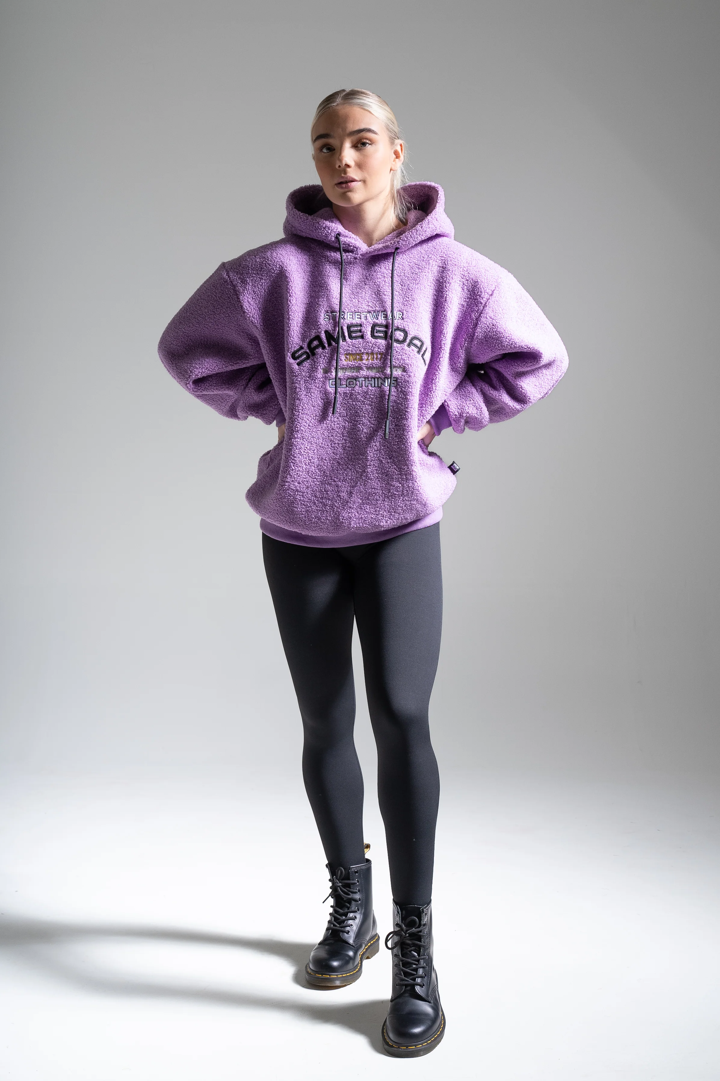 Oversize teddyhuppari rypäle - Image 3