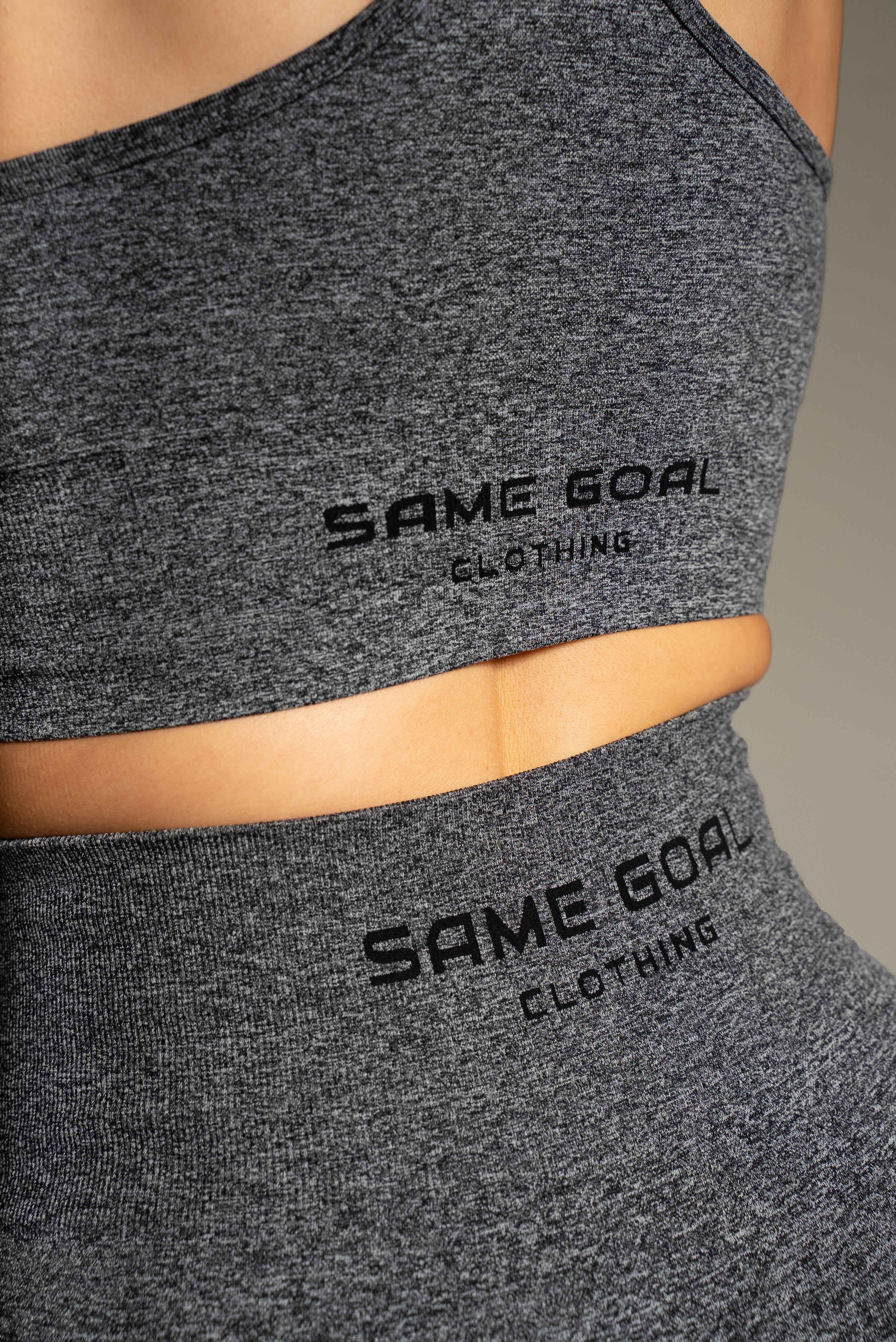 Sport seamless bra tummanharmaa - Image 4